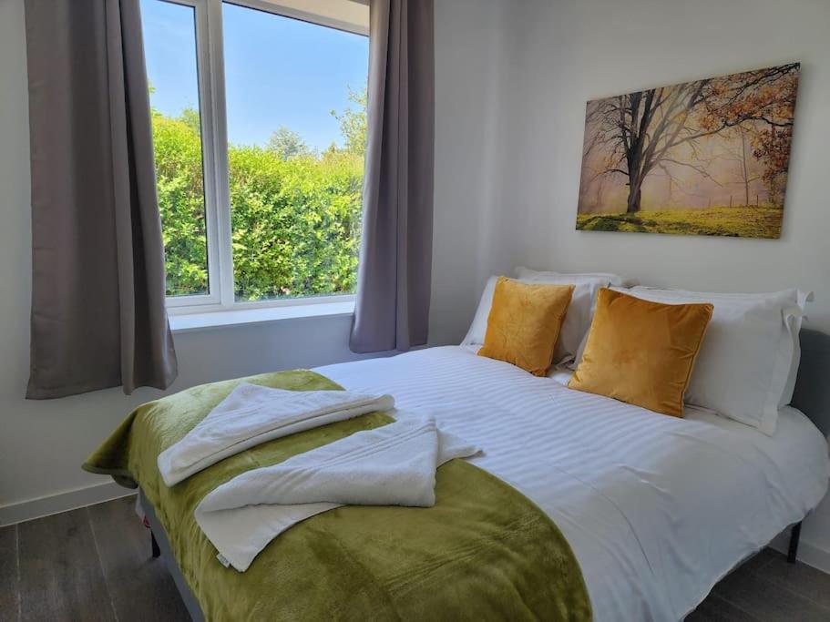 Paradigm Court, Modern 3-Bedroom Flat 1, อ็อกซ์ฟอร์ด ภายนอก รูปภาพ