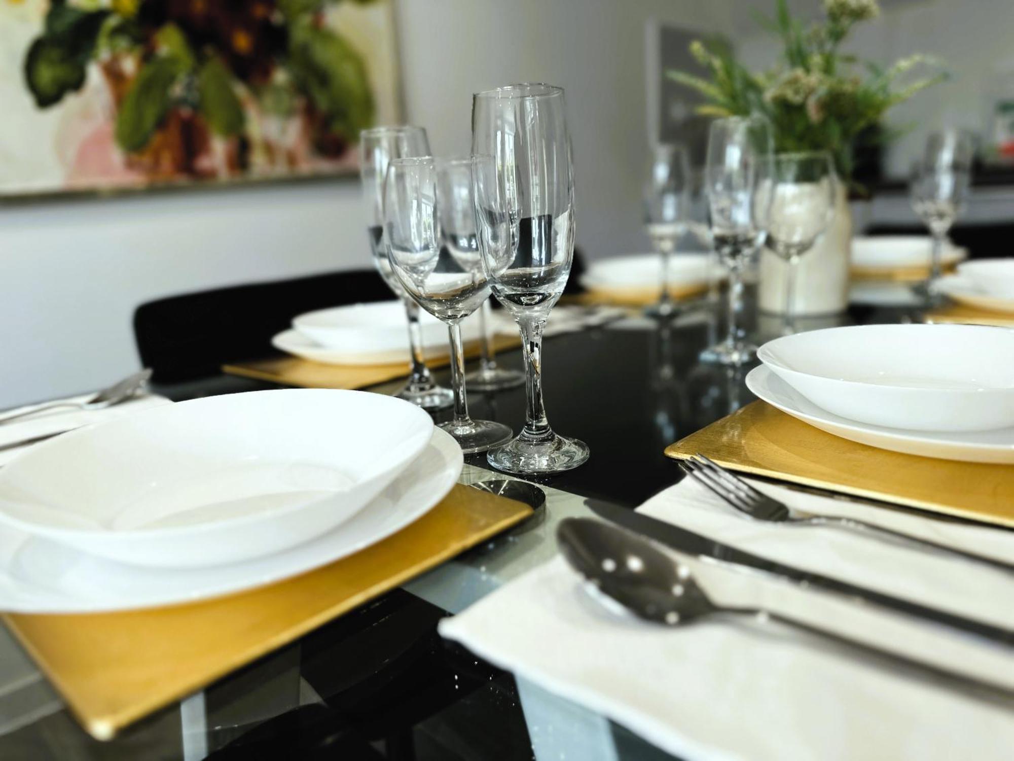 Paradigm Court, Modern 3-Bedroom Flat 1, อ็อกซ์ฟอร์ด ภายนอก รูปภาพ